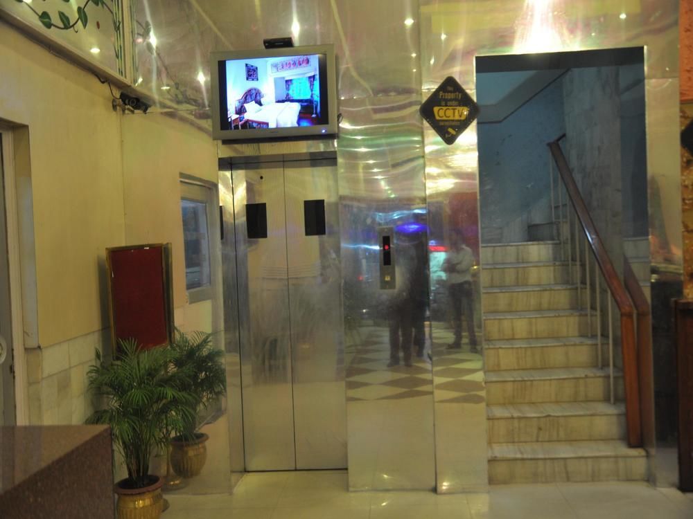 Hotel Oyo Premium Railway Station Patna Patna  Exterior foto